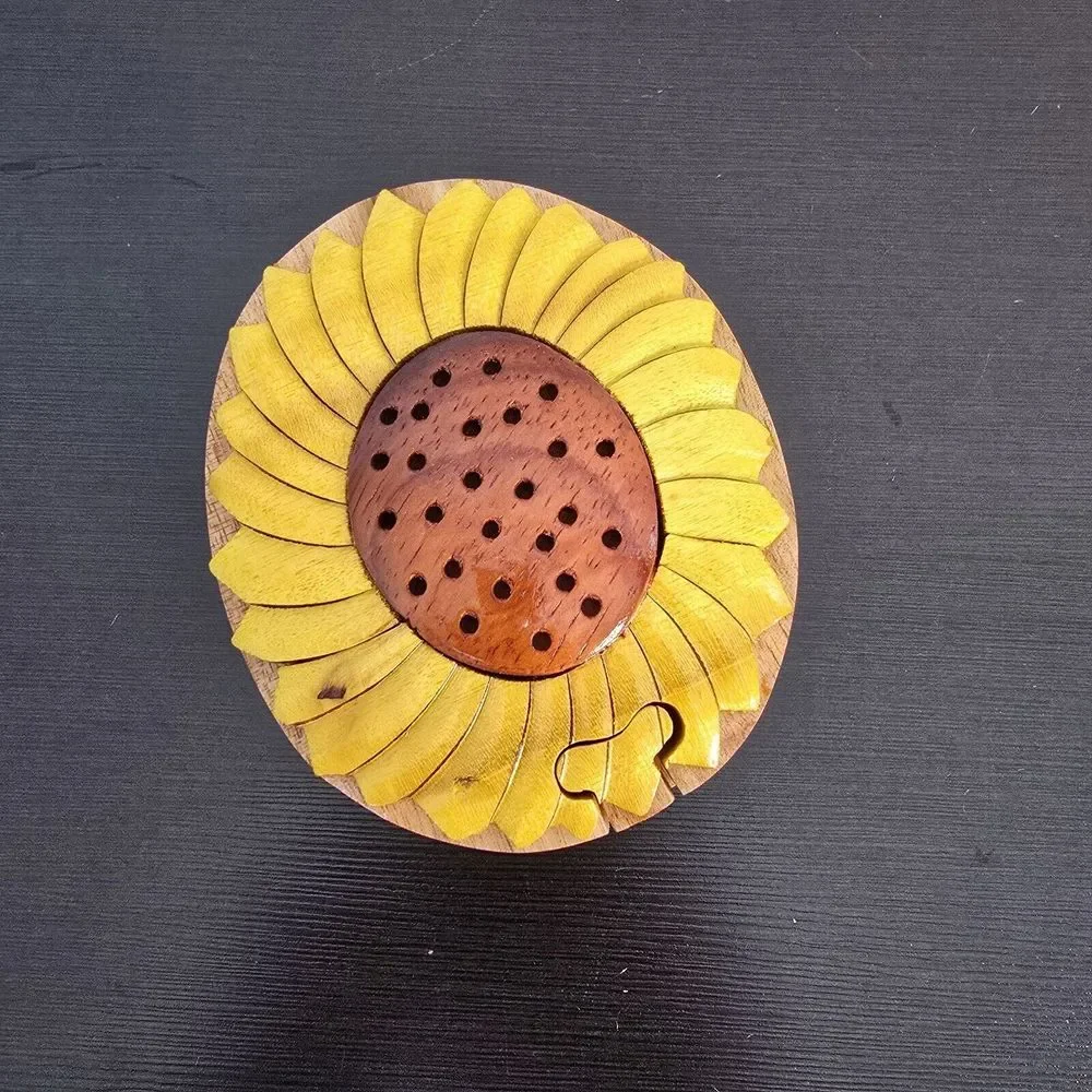 Handcrafted Wooden Sunflower Shape Secret Jewelry Puzzle‎ Box